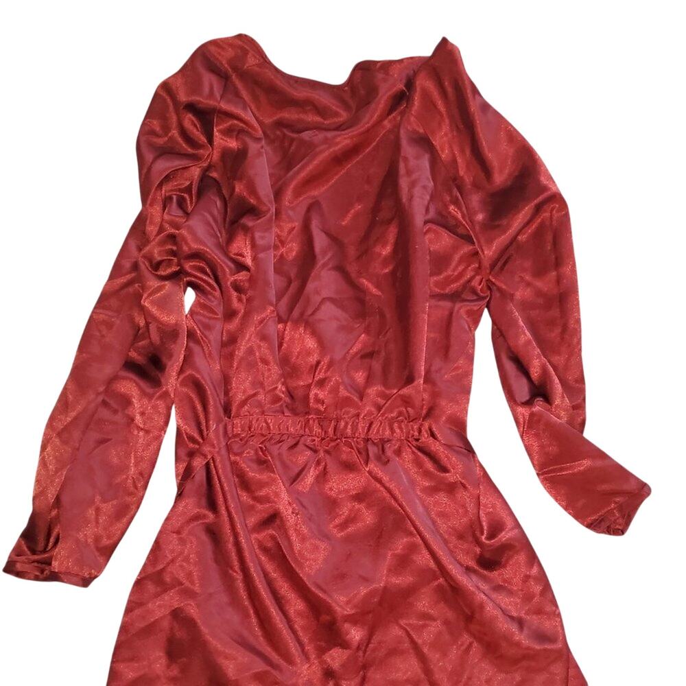 Fancy Feminine Secret Red Robe Medium